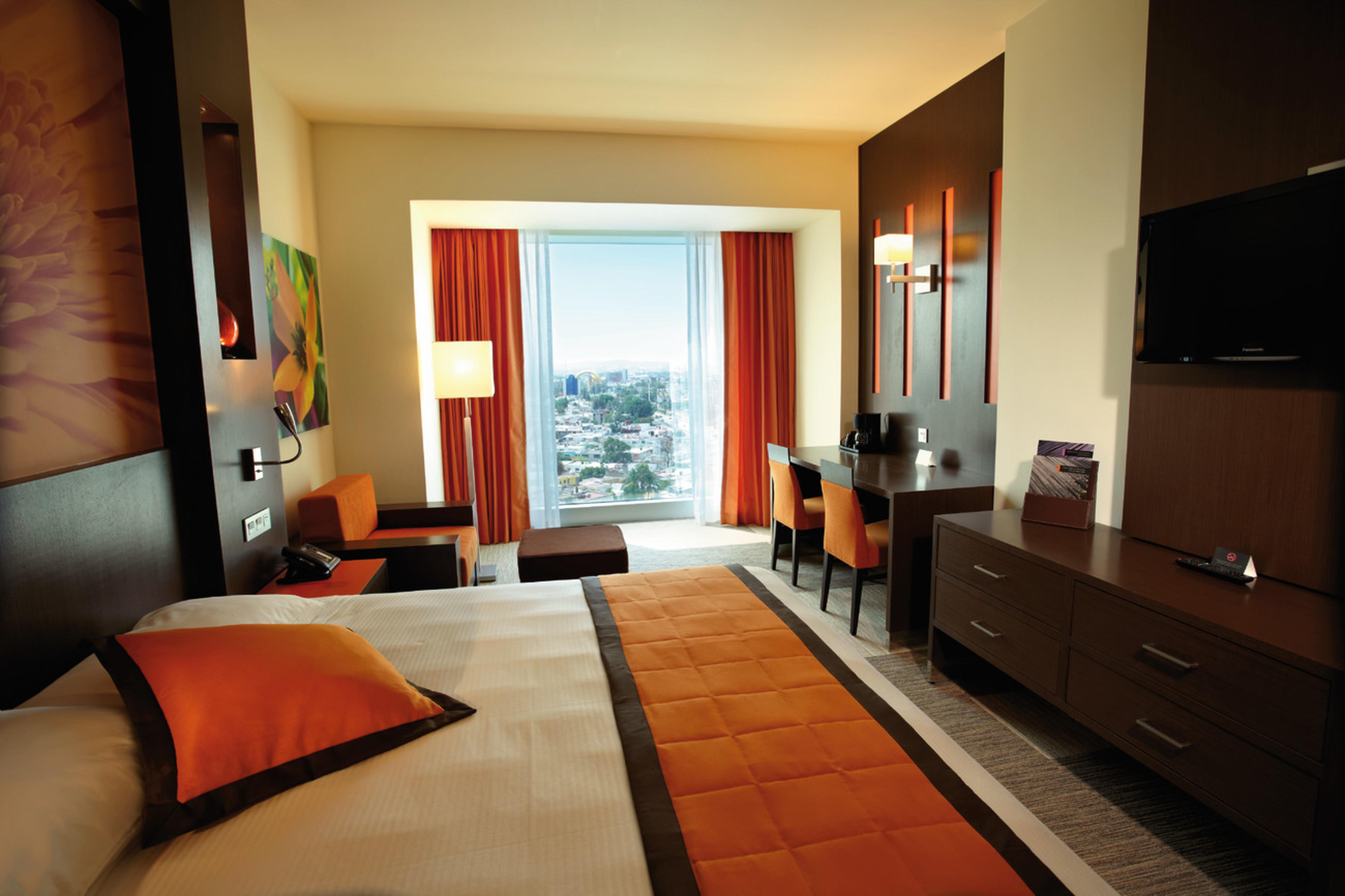 Riu Plaza Guadalajara Hotel Ruang foto