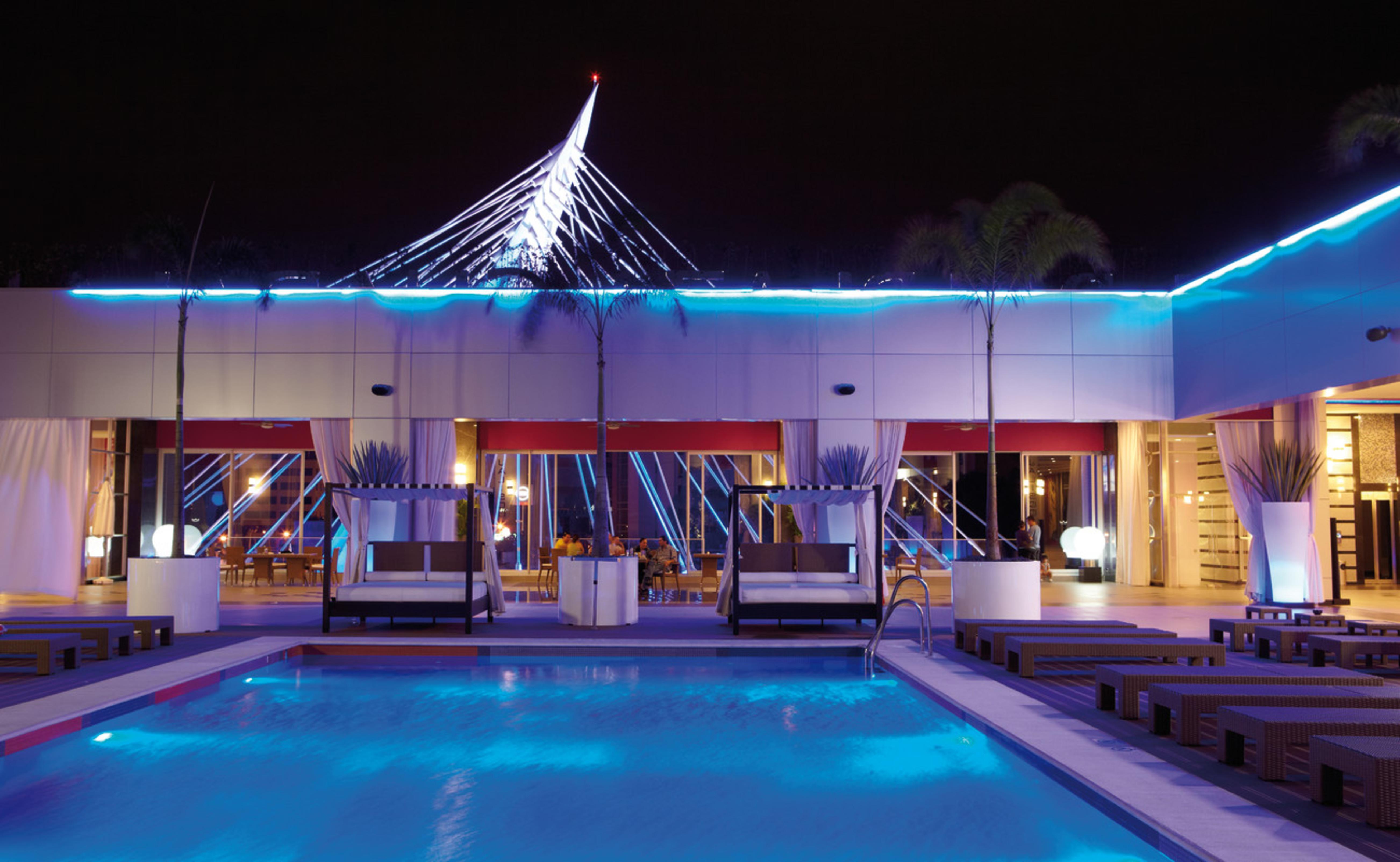 Riu Plaza Guadalajara Hotel Bagian luar foto