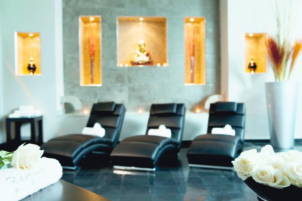 Riu Plaza Guadalajara Hotel Bagian luar foto